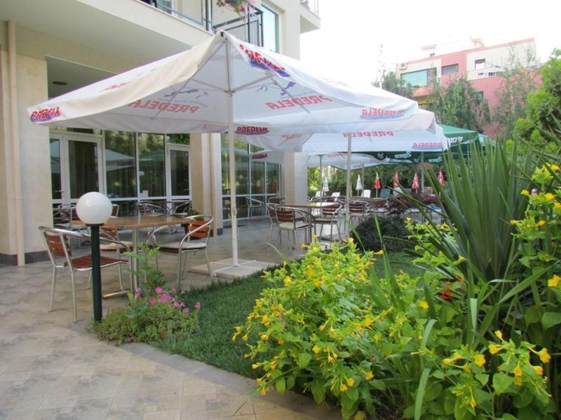Family Hotel Aurelia ซันนีบีช ภายนอก รูปภาพ